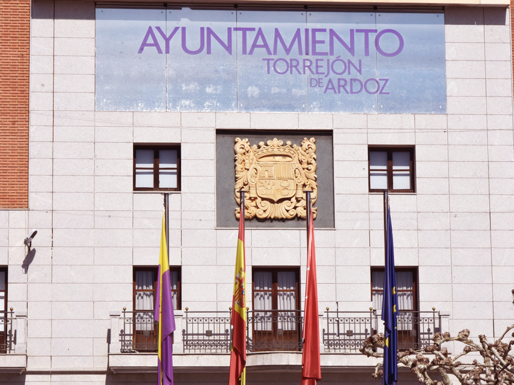Foto de la fachada del Ayuntamiento de Torrejón de Ardoz