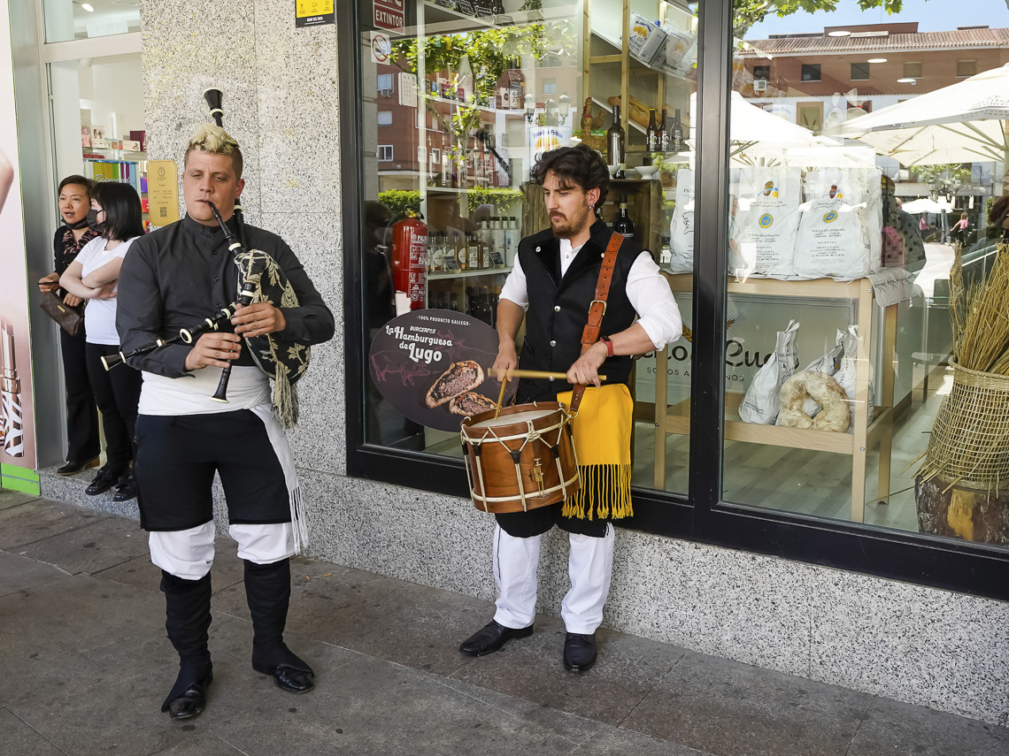 Forno de Lugo ofrece en la Plaza Mayor de Torrejón las mejores empanadas y pan gallegos recién hechos